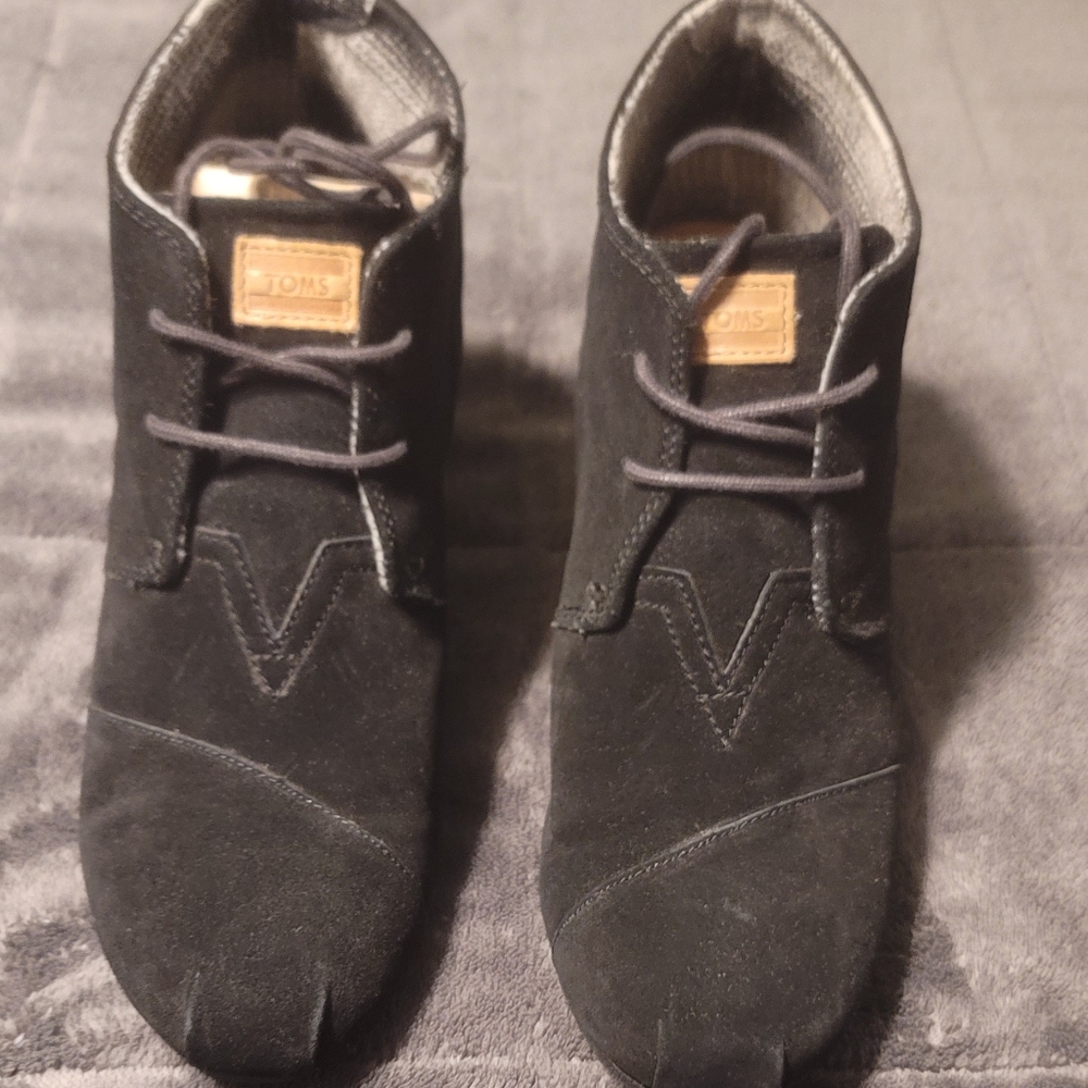TOMS Black Suede Desert Wedges - Size 12 (worn once)